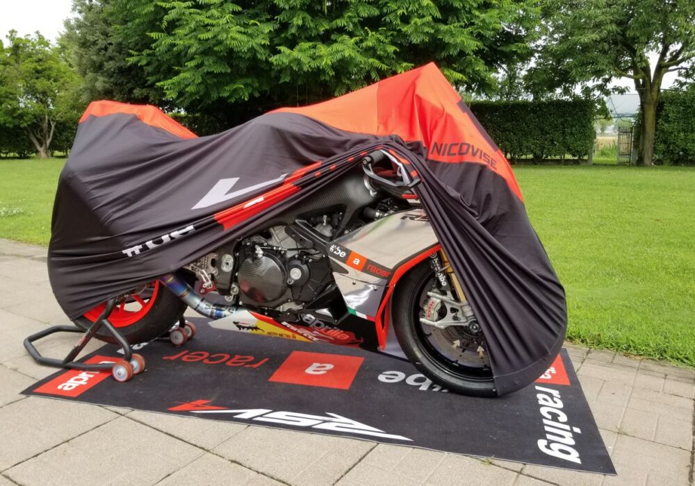 telo coprimoto aprilia